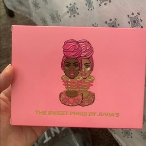 juvia's place sweet pink eyeshadow palette